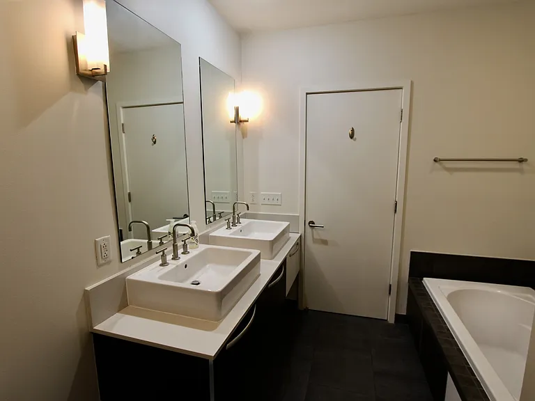700 12th Ave S #807 — Photo 11