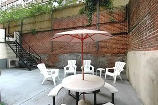 Rented by Douglas Elliman | media 4