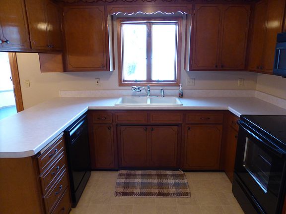 5th image of 1720 Westfield Ave