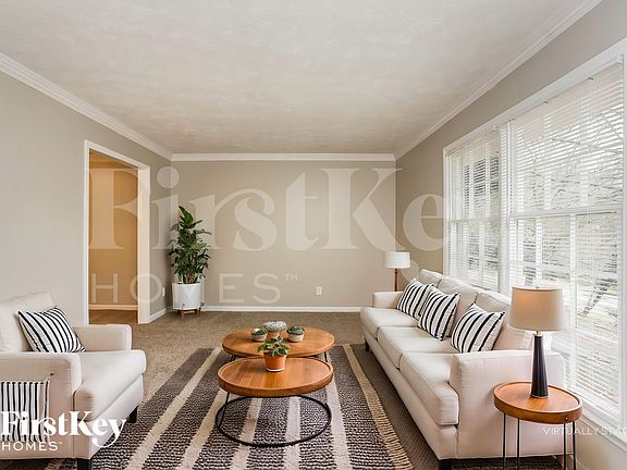 4th image of 2881 Hickory Trl