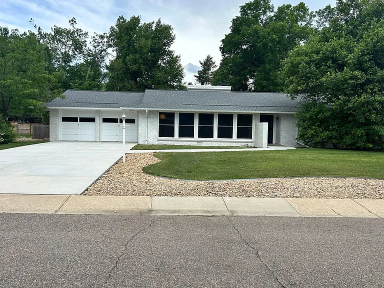6820 Harvest Rd — Photo 39