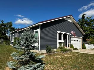 816 N Ohio Ave, Gaylord, MI 49735