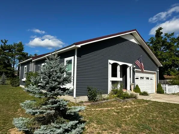 816 N Ohio Ave, Gaylord, MI 49735