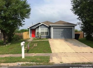 834 Canyon Ridge Dr, San Antonio, TX 78227