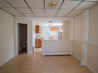 809 Main St #2B, Bennington, VT 05201