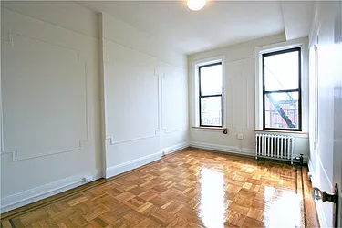 Rented by R New York
