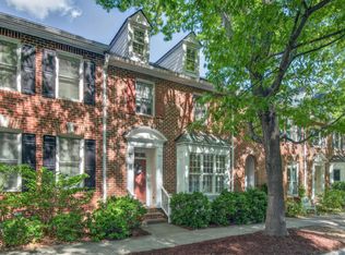 110 Westgreen Dr, Chapel Hill, NC 27516