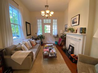 5528 Laurel St, New Orleans, LA 70115