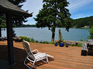 1334 Madrona Beach Rd NW, Olympia, WA 98502