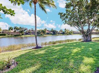 4550 Cardinal Cove Ln UNIT 32, Naples, FL 34114