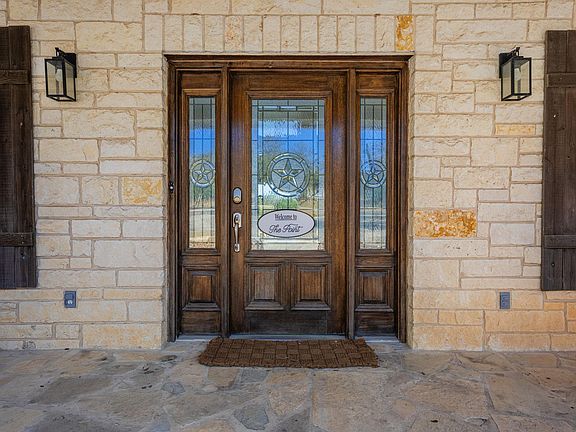 5th image of 117 Point Rd