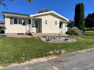 W4920 Mark Pl #W4922, La Crosse, WI 54601
