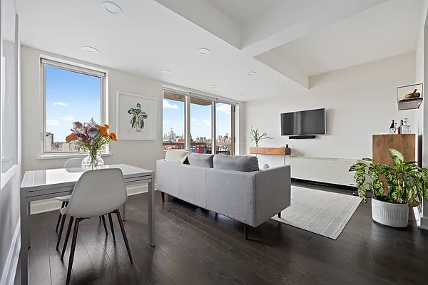 Sold by Compass | media 2