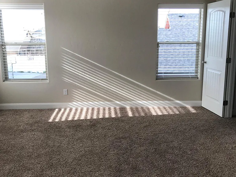 Master has 4 Windows