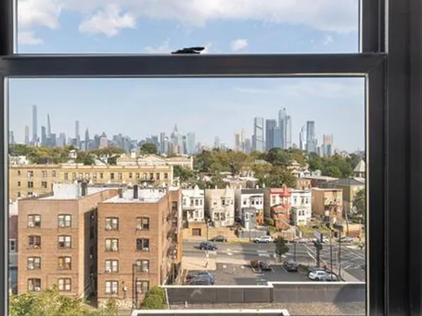 121 34th Street image 199 of 213