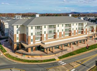 1035 Heathercroft Cir #401, Crozet, VA 22932