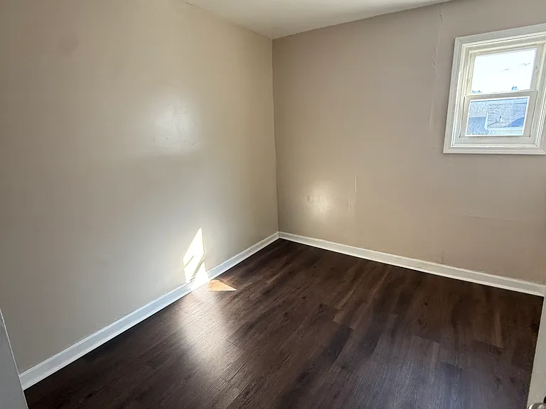 1163 Hampton St #1 — Photo 4
