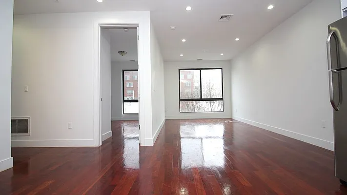 Rented by Nooklyn NYC LLC | media 22
