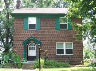 6760 Chamberlain Ave, Saint Louis, MO 63130