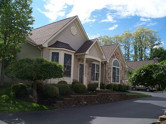 Excellent Curb Appeal