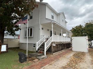 3 5th St, Bayville, NY 11709
