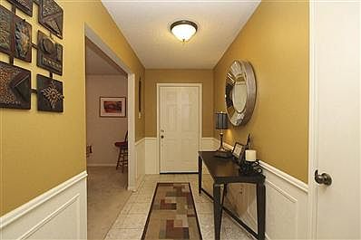 3rd image of 6019 Greenmont Dr
