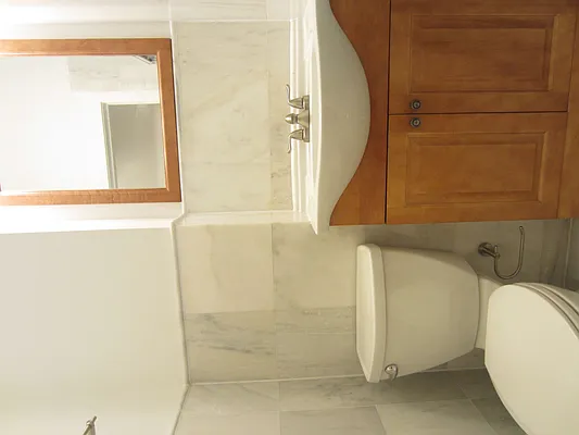 Rented by Aryeh Realty | media 17