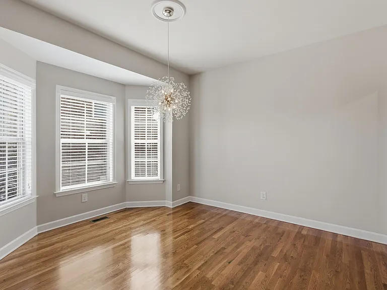 1033 Belcor Dr — Photo 12