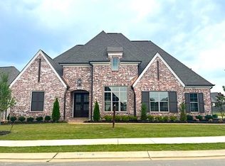 882 Cypress Pond Dr, Collierville, TN 38017