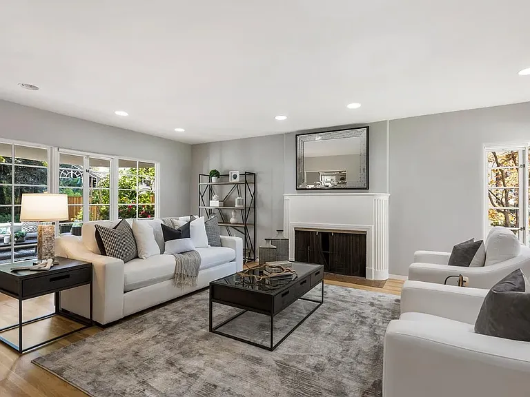 450 N California Ave — Photo 4