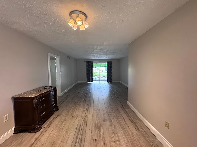 4380 Lake Underhill Rd — Photo 13