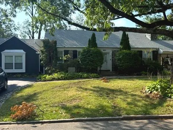 1022 Cloverhill Rd, Wynnewood, PA 19096