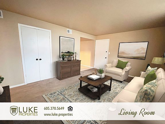 3rd image of 516 S Menlo Ave #1