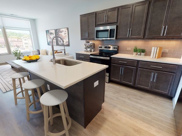 Duveneck Square | 710 Washington St, Covington, KY