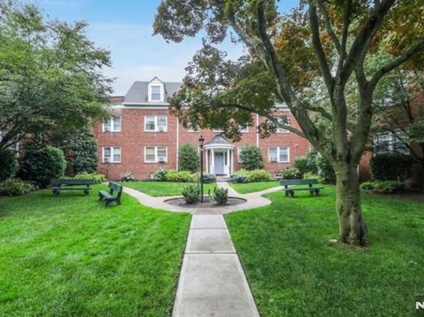 735 Elm Ave APT 6D, Teaneck, NJ 07666