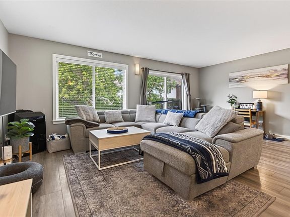 4th image of 4699 Muir Rd #104