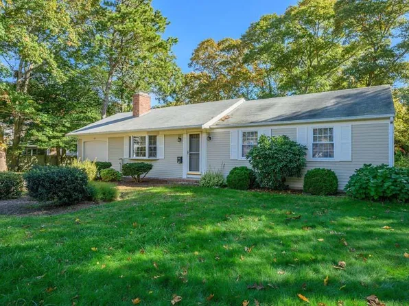 19 South East Lane, Centerville, MA 02632