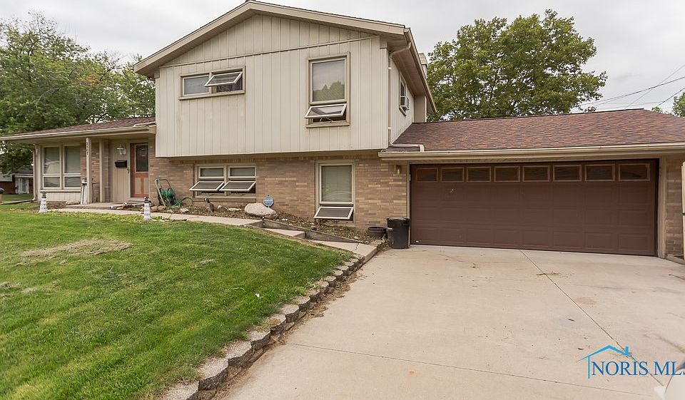 2307 Ave, Toledo, OH 43611 Zillow