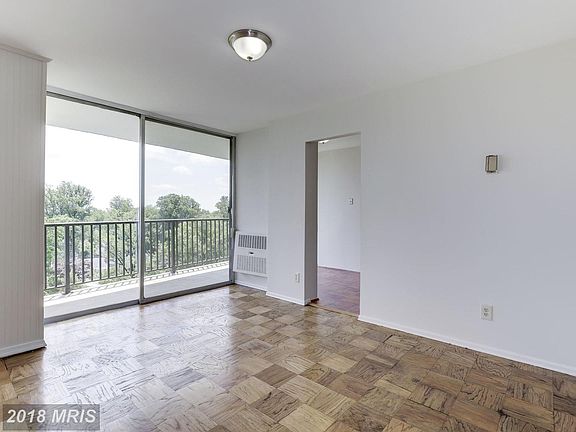5th image of 3333 University Blvd W APT 808