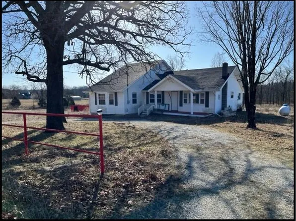 368 Highway V, Humansville, MO 65674