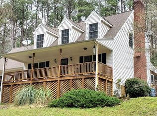 2882 High Point Ln, Gloucester, VA 23061