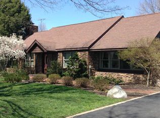 8751 E Chicago Rd, New Carlisle, IN 46552