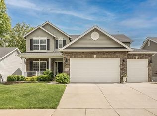 1738 Ridgeway Trl, Fenton, MO 63026