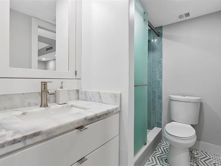 4100 Galt Ocean Dr #1004 — Photo 29