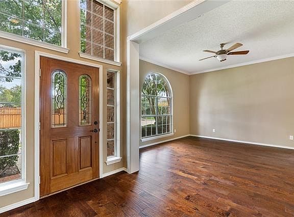 2nd image of 3031 Hillingdon Dr