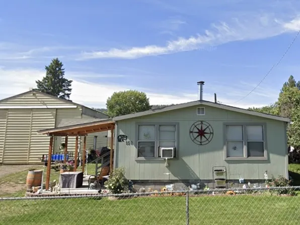 150 S 15th Ave, Elgin, OR 97827