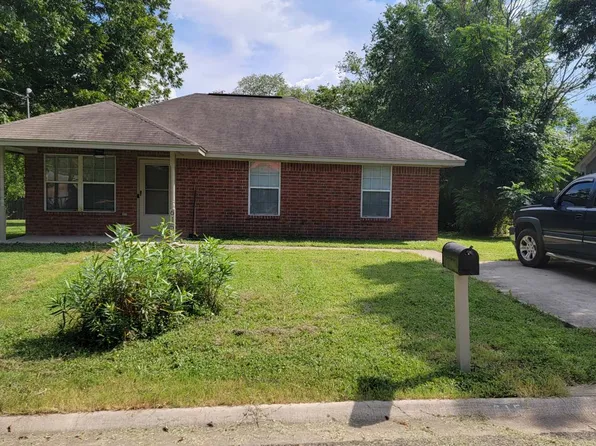 615 E 9th Ave, Belton, TX 76513