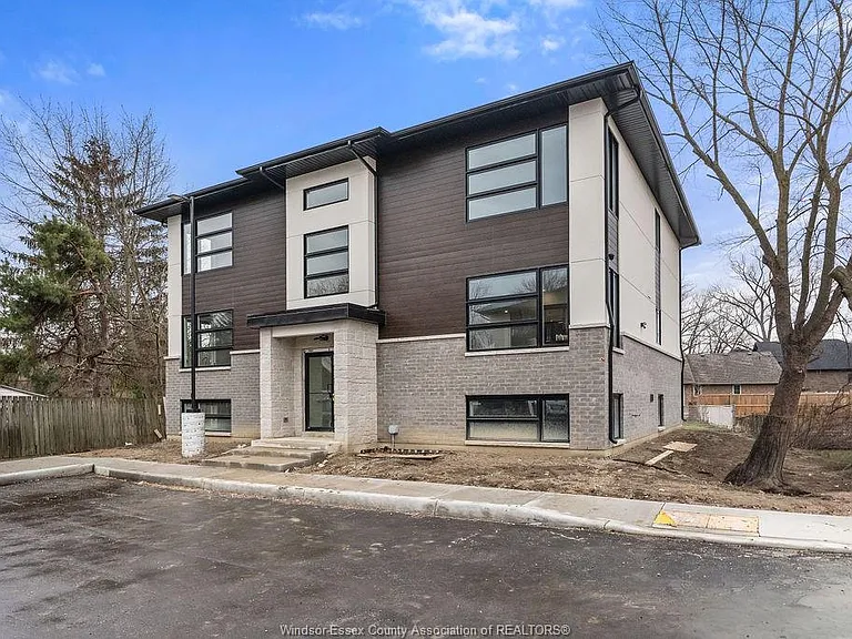 3871 Howard Ave #101 — Photo 1