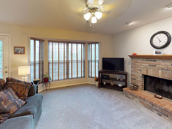5th image of 4449 Forest Dale Dr