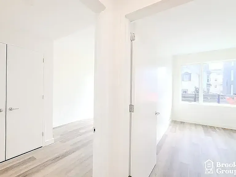 101-19 Rockaway Beach Blvd #2L — Photo 5